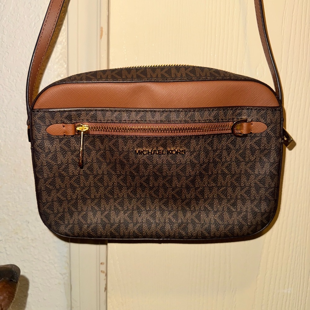 Michael Kors Signature Brown Messenger Bag